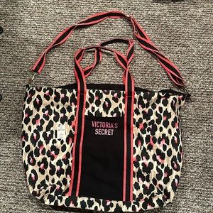 Victorias Secret Tote bag Cheetah pattern